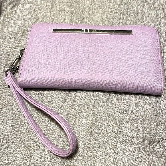 Steve Madden Handbags - SOLD !!!!